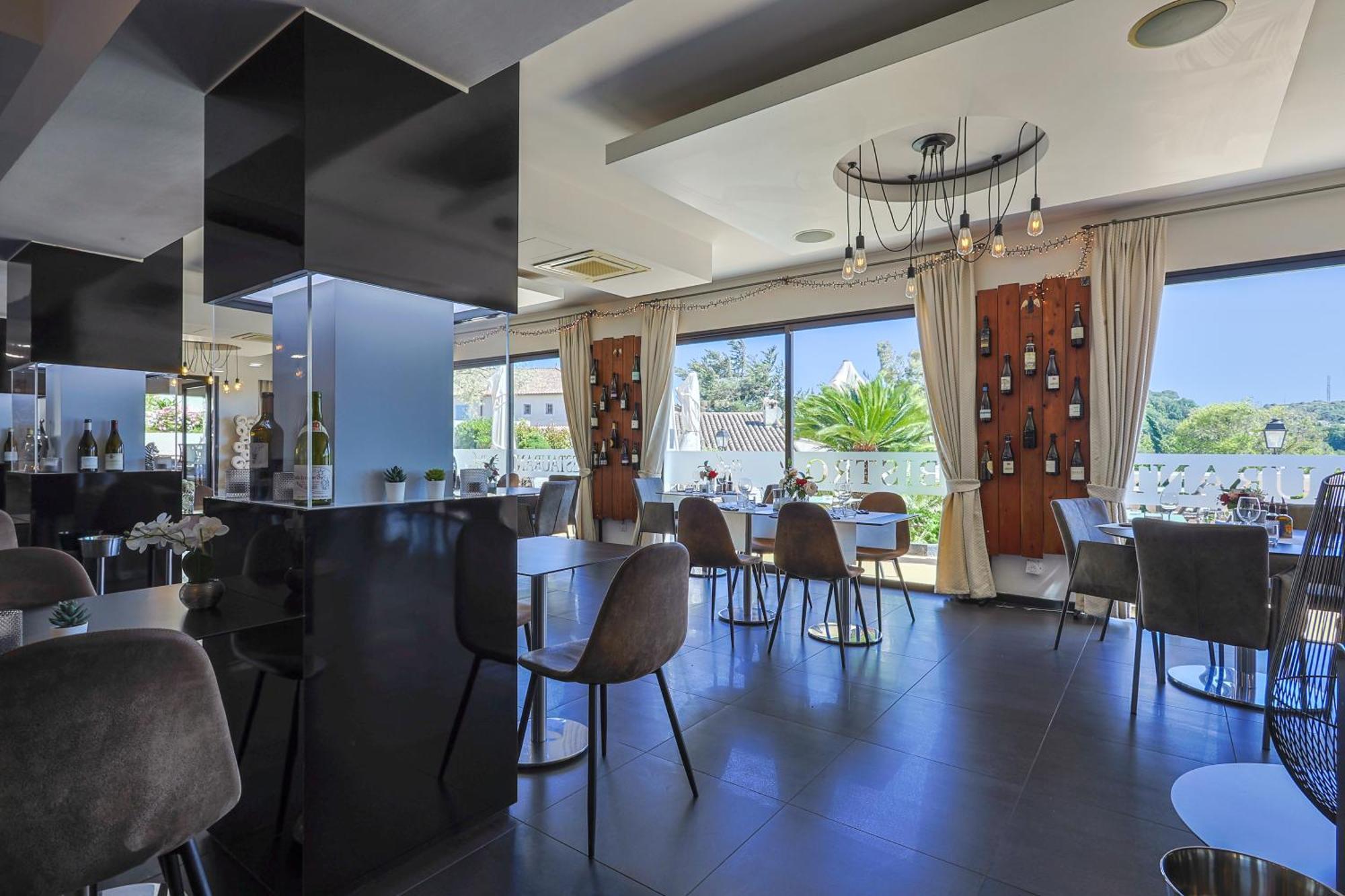 Hotel & Restaurant Perla Riviera Villeneuve-Loubet Zewnętrze zdjęcie